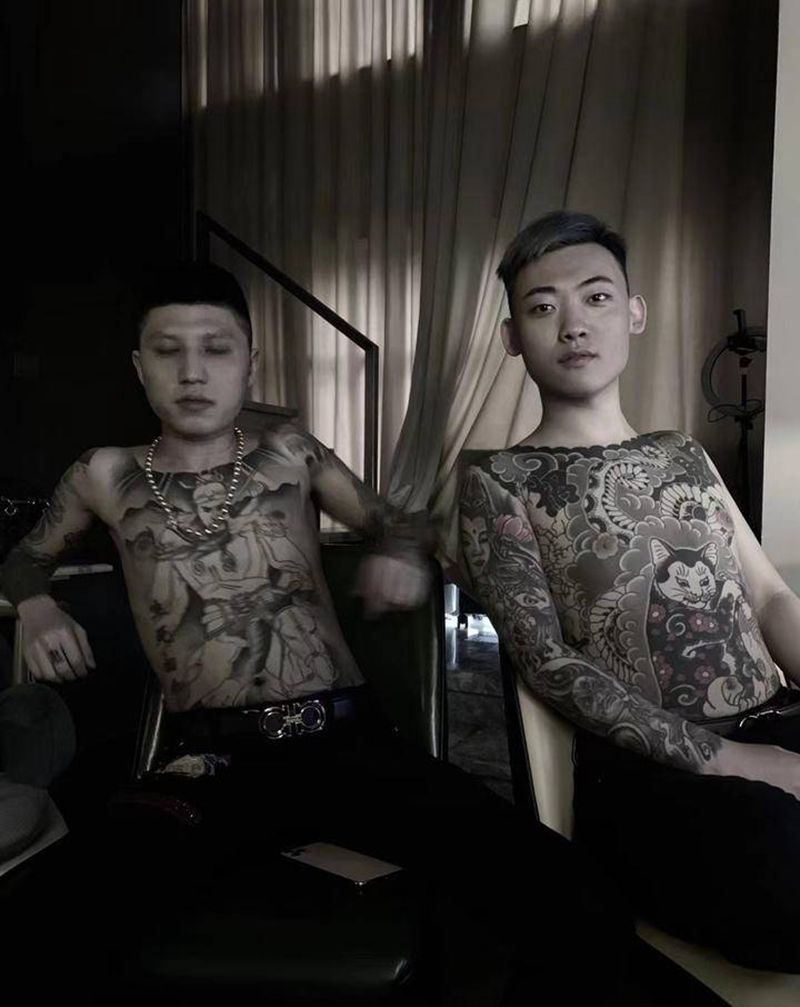 老传统纹身图片_腹部老传统纹身图案