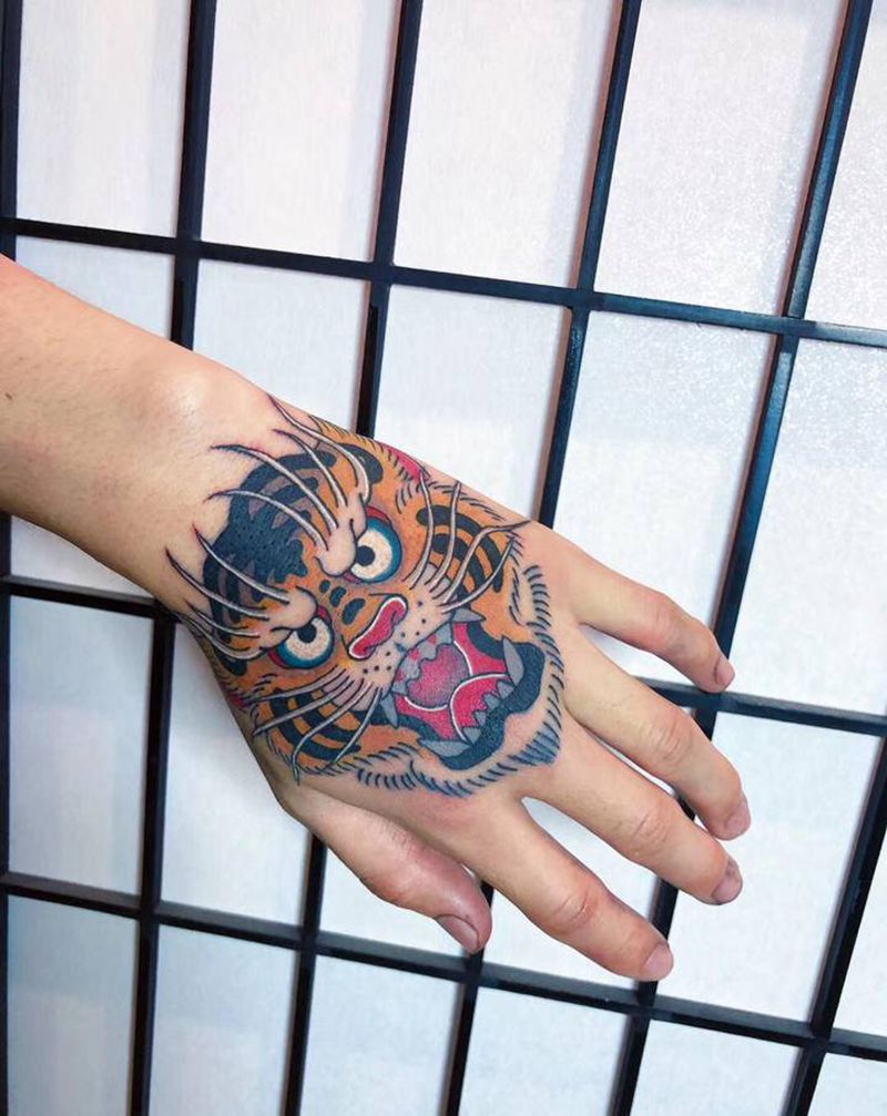 手背纹身图片_老传统纹身图案