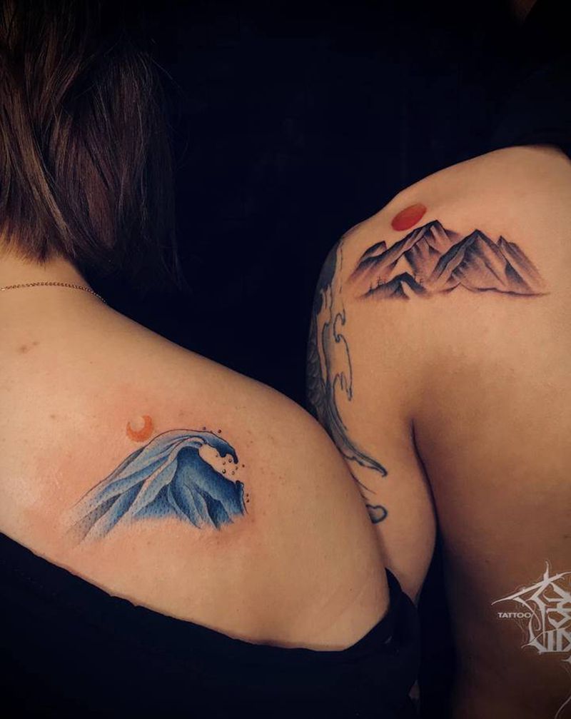 山海情侣图案纹身图片_肩部山海情侣纹身图案