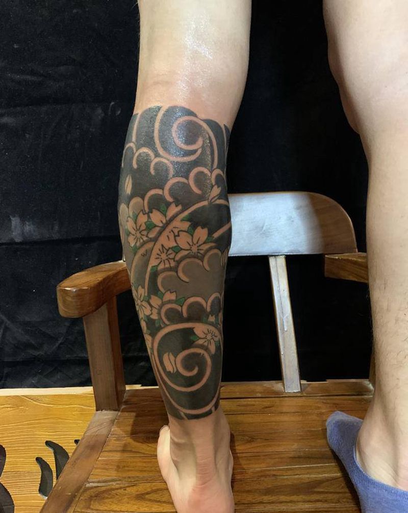 包小腿樱花纹身图片_腿部老传统纹身图案