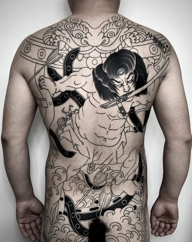 张顺破水门纹身图片_背部老传统张顺破水门纹身图案