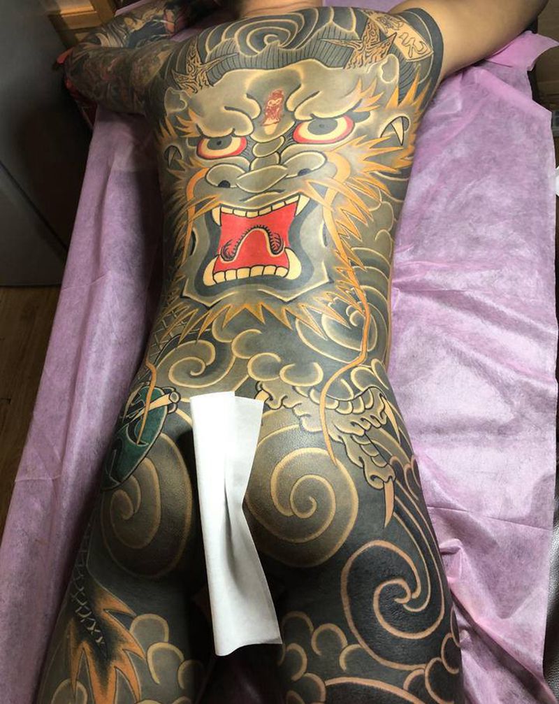 观音踏空纹身图片_老传统纹身图案