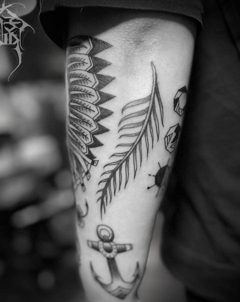 小图包小臂纹身图片_手臂Old School纹身图案