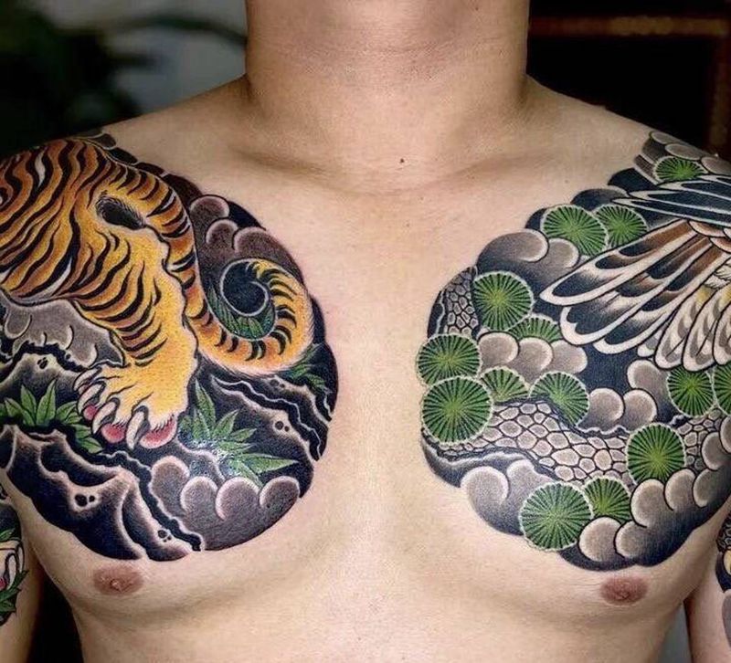 日式双半甲纹身图片_手臂胸部老传统纹身图案