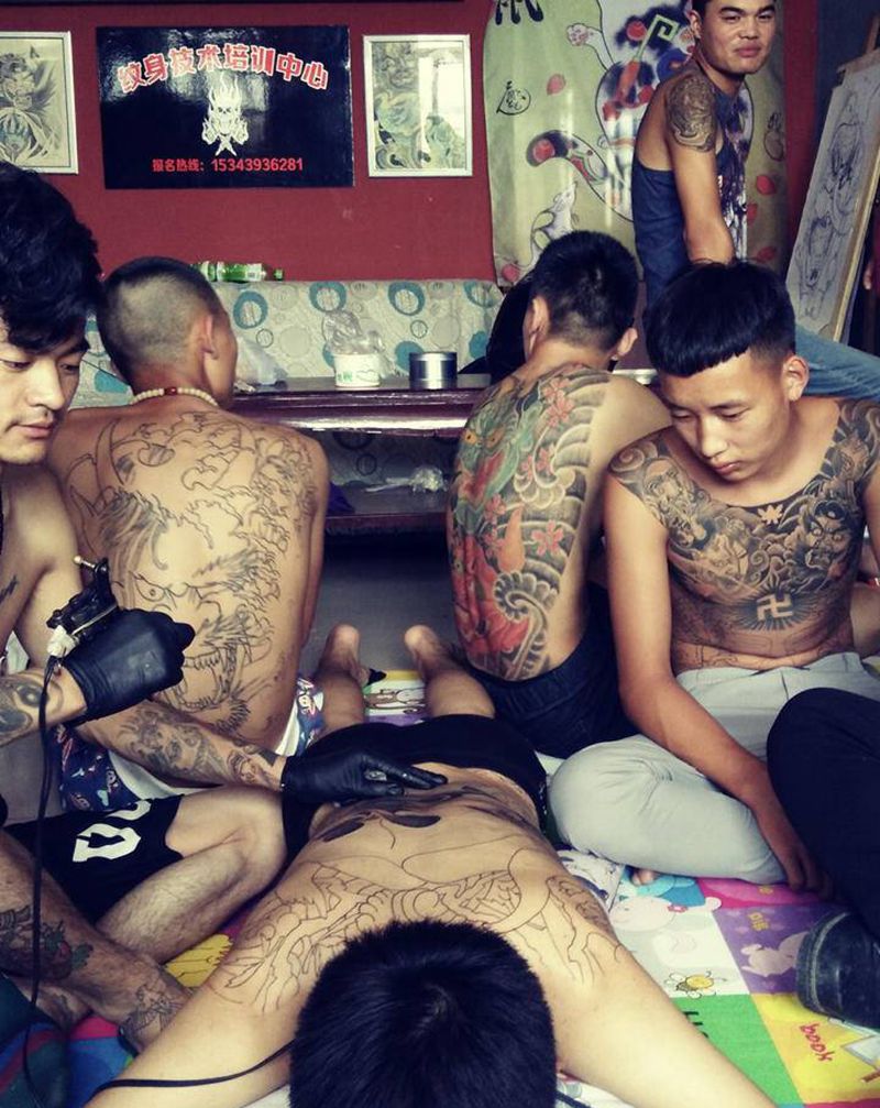 那时候很社会纹身图片_老传统纹身图案