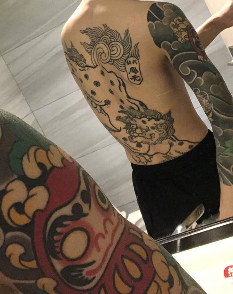 背➕臂纹身图片_老传统纹身图案