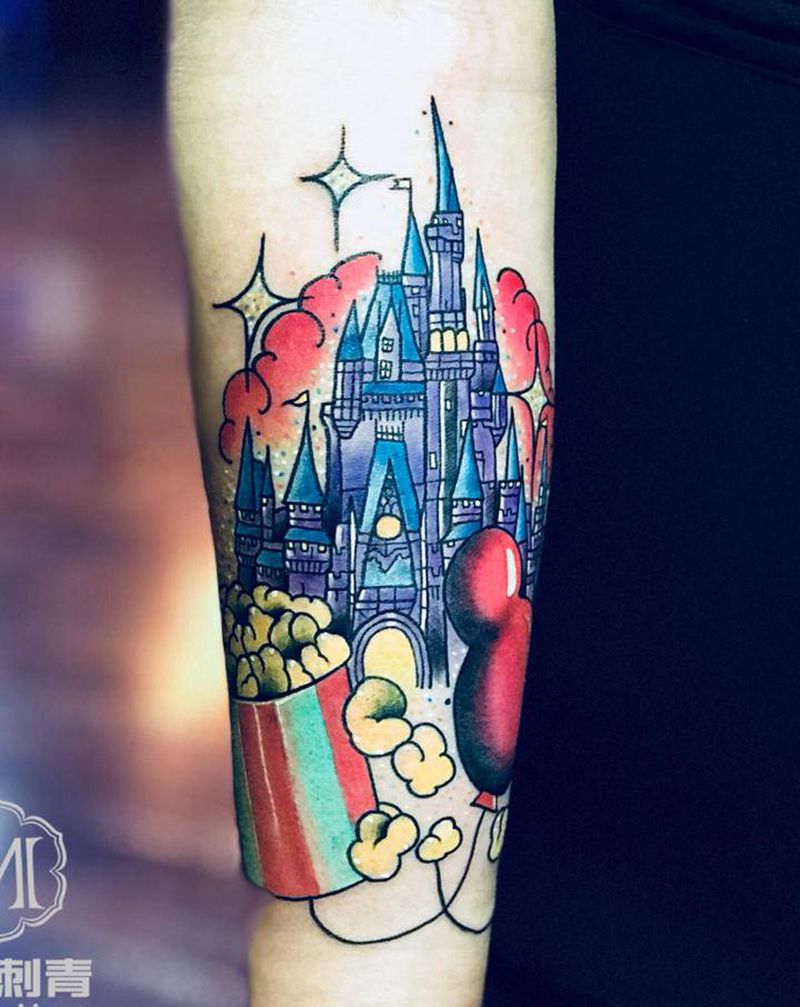迪士尼城堡纹身图片_手臂Old School几何纹身图案