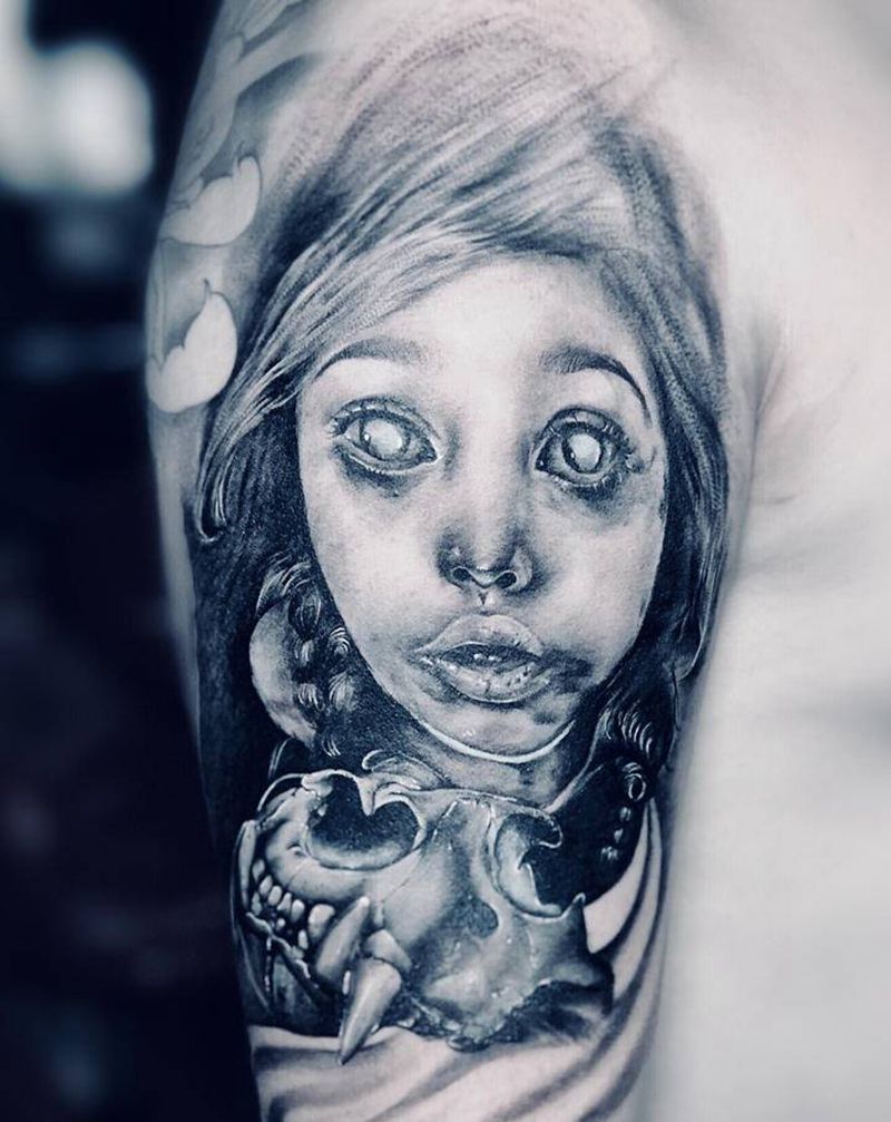 恶童纹身图片_手臂欧美写实纹身图案