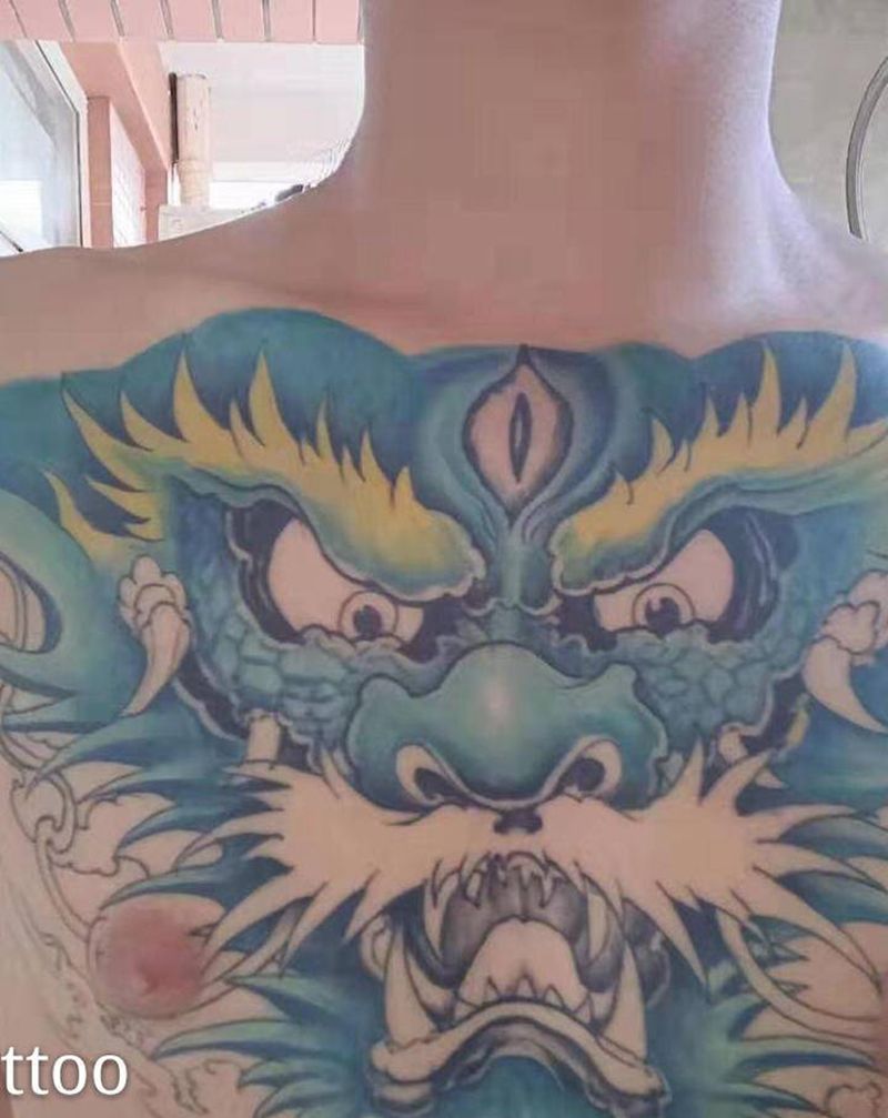 局部恢复后纹身图片_胸部纹身图案