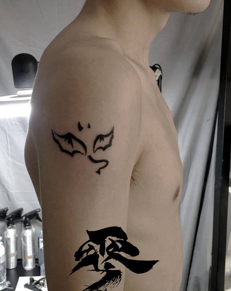 恶魔小翅膀纹身图片_手臂纹身图案