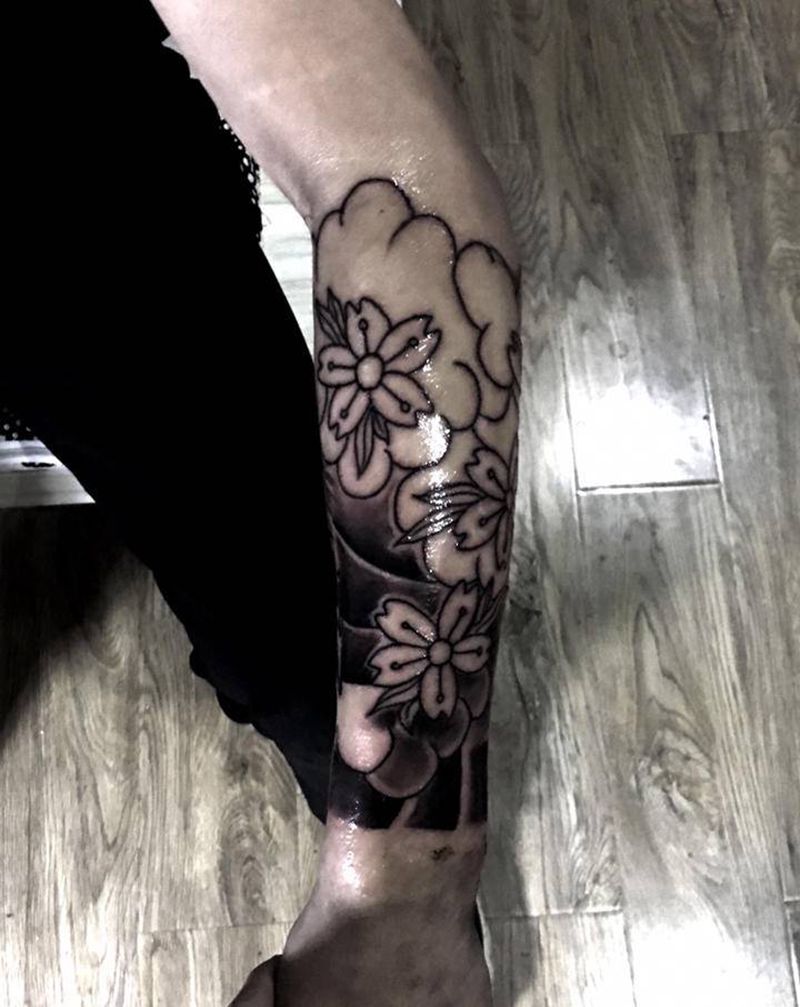 未完成老传统生首纹身图片_手臂纹身图案