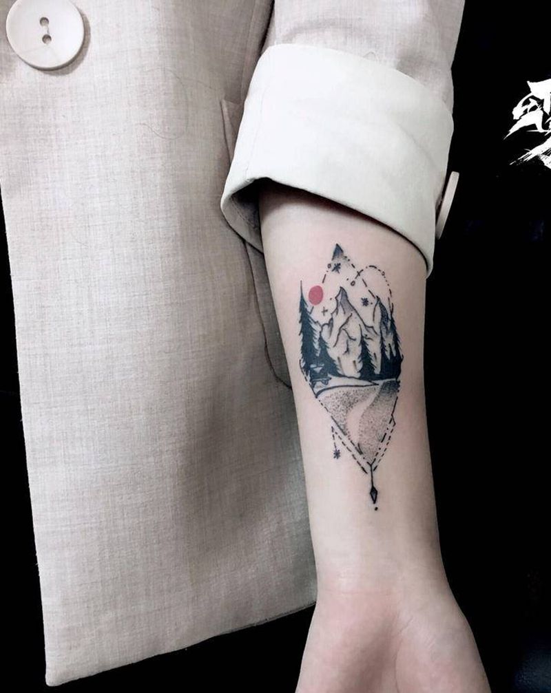 几何风景纹身图片_手臂纹身图案