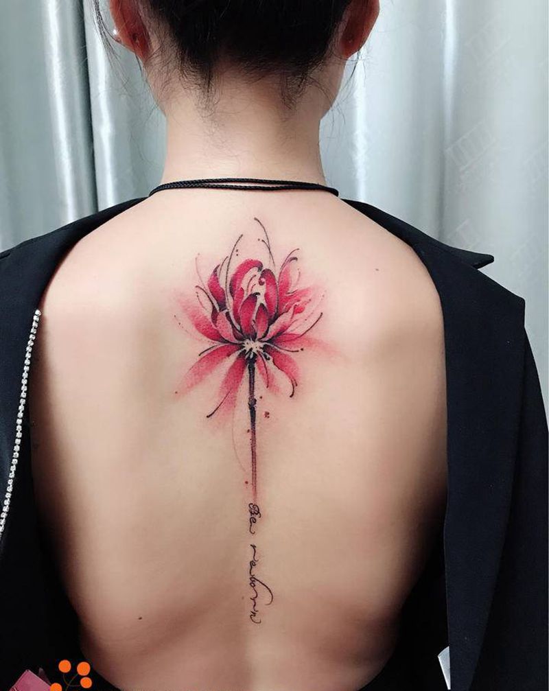 彼岸花纹身图片_背部肩部水墨水彩彼岸花泼墨水彩泼墨彼岸花纹身图案