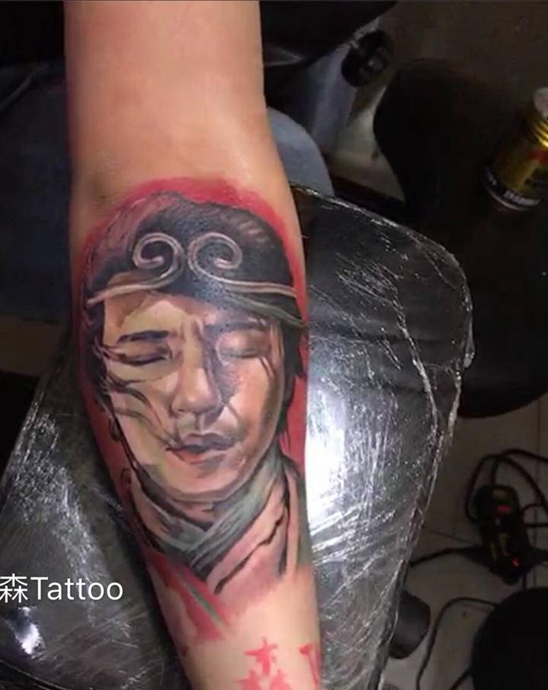 至尊宝纹身图片_欧美写实纹身图案