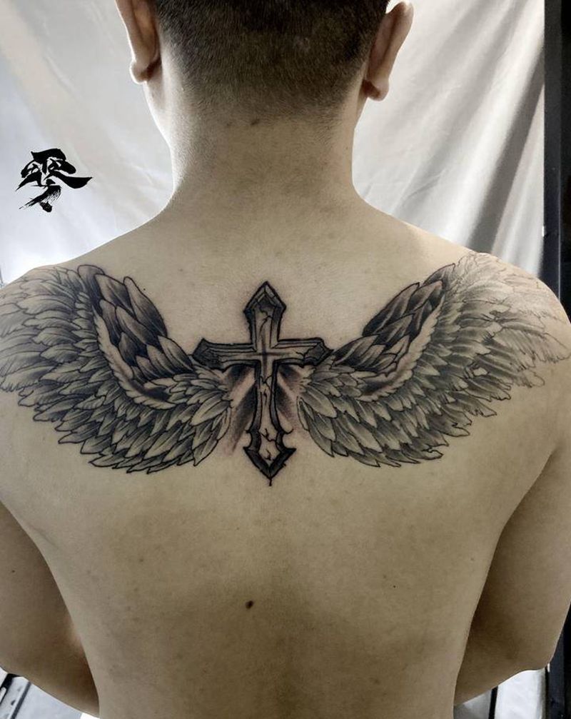 暂未提白翅膀，未完成纹身图片_背部纹身图案