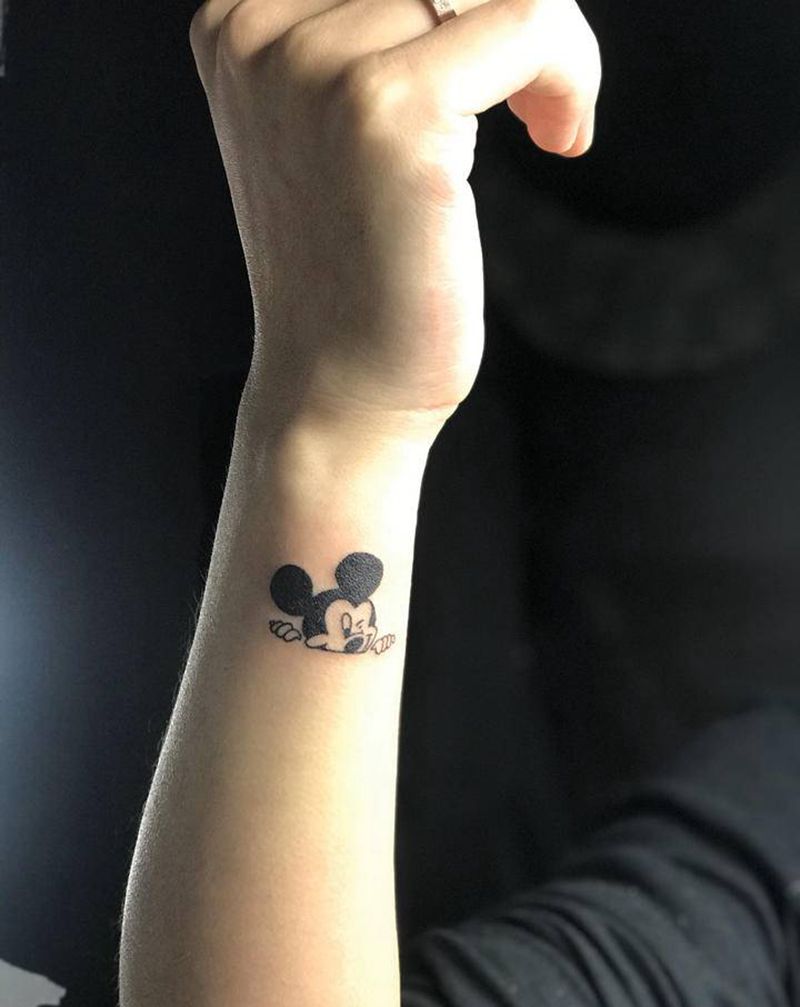 情侣纹身图片_手臂纹身图案