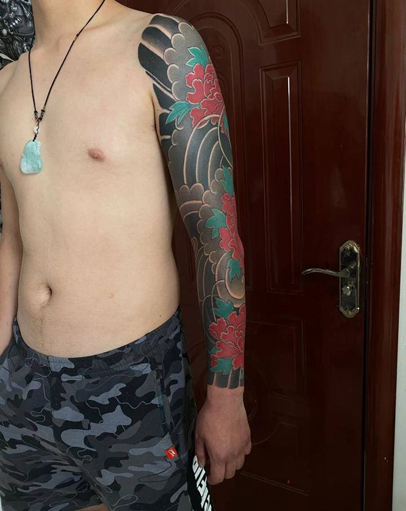 老传统纹身图片_手臂纹身图案