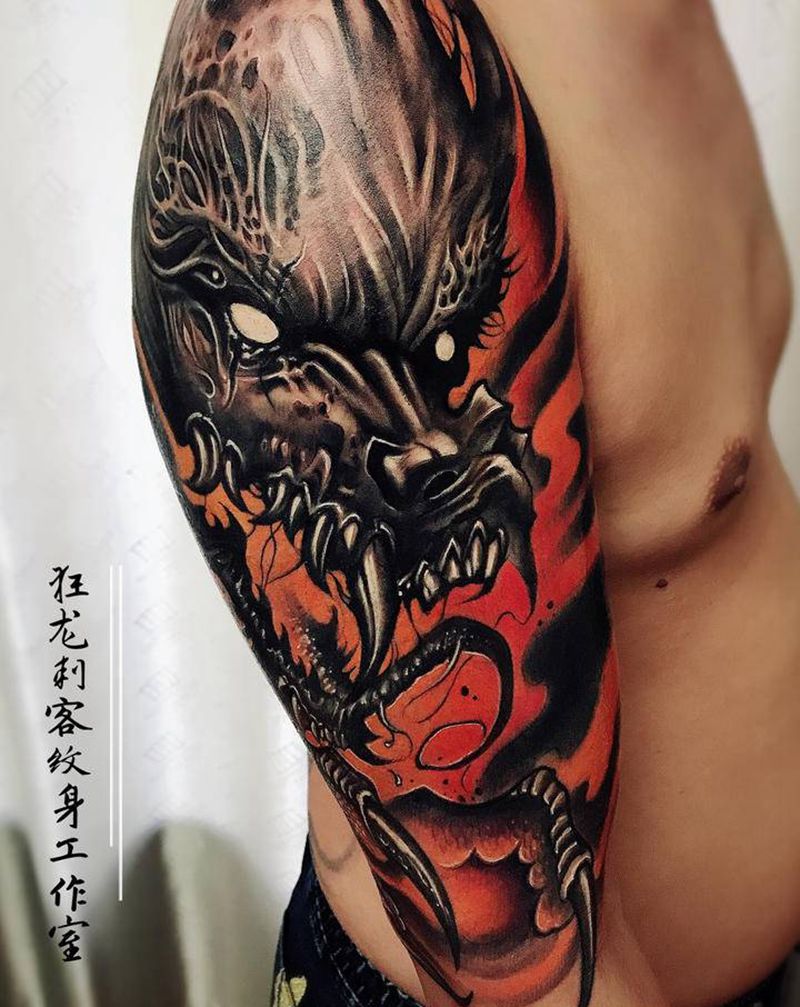 浴火黑龙纹身图片_手臂肩部新传统水墨龙火龙黑龙纹身图案