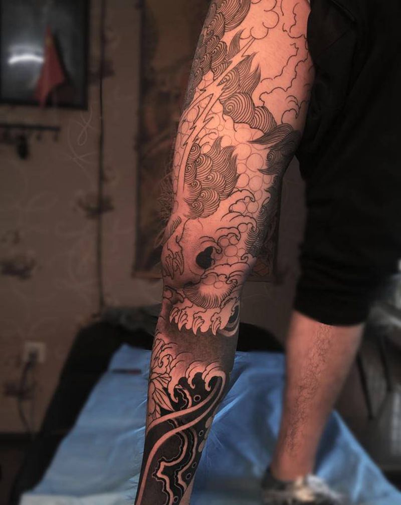 唐狮纹身图片_腿部新传统纹身图案