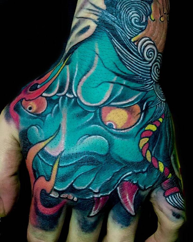 手背纹身图片_手部新传统纹身图案