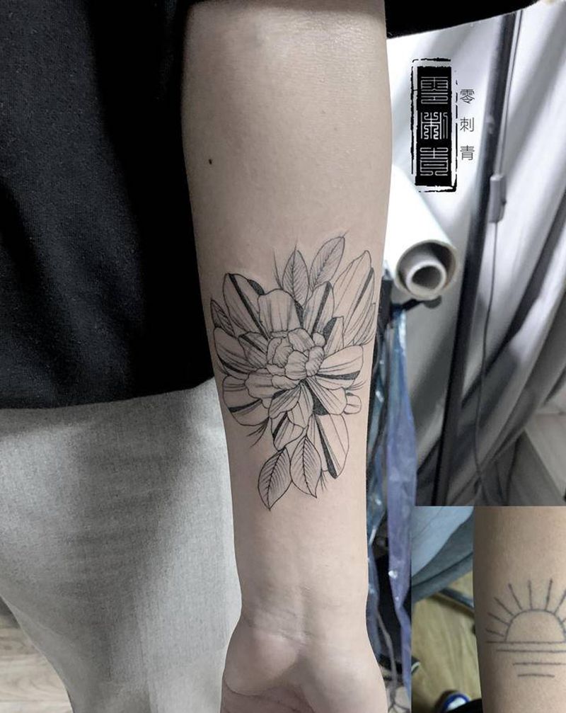 素花遮盖纹身图片_手臂纹身图案