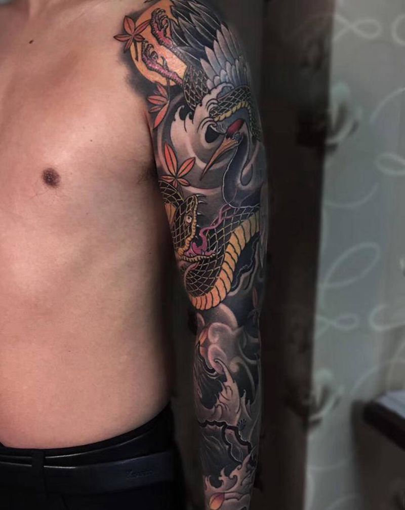 仙鹤纹身图片_手臂新传统纹身图案