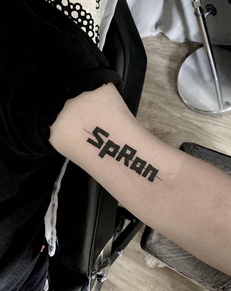 字母纹身图片_手臂纹身图案