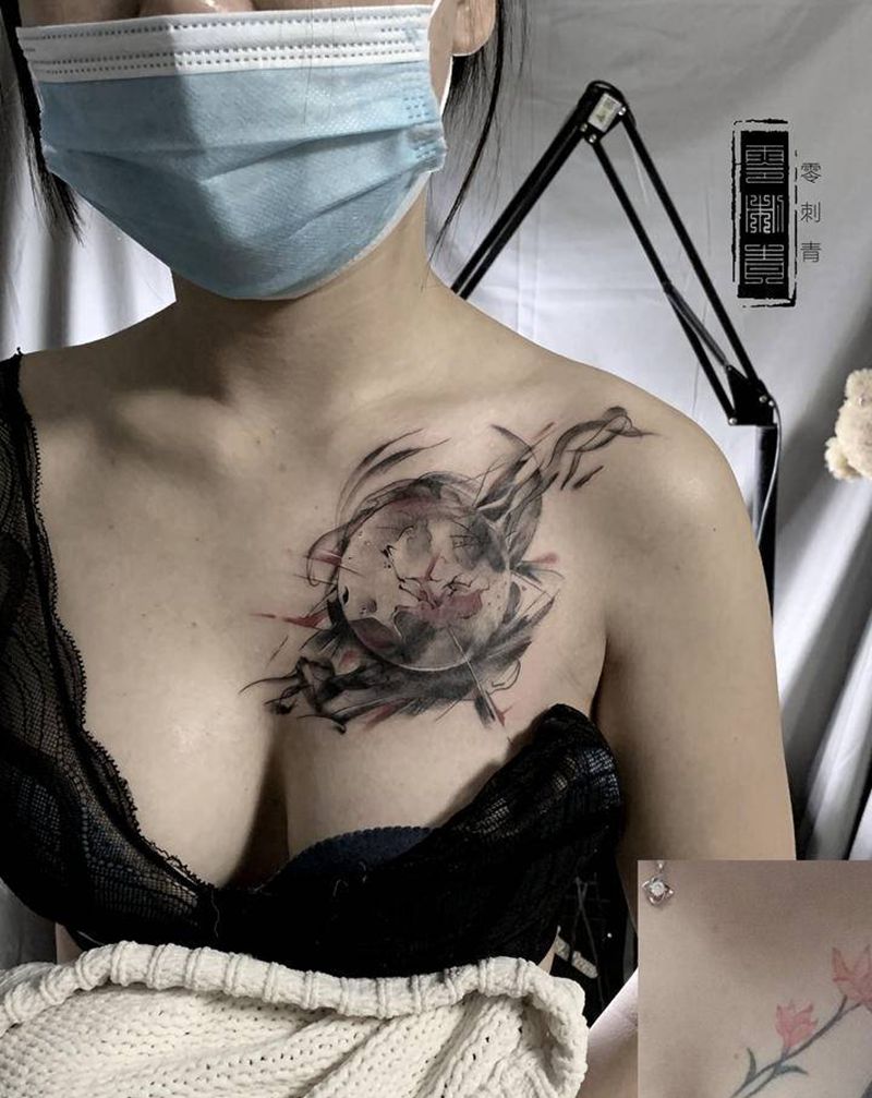 圆月遮盖纹身图片_肩部纹身图案