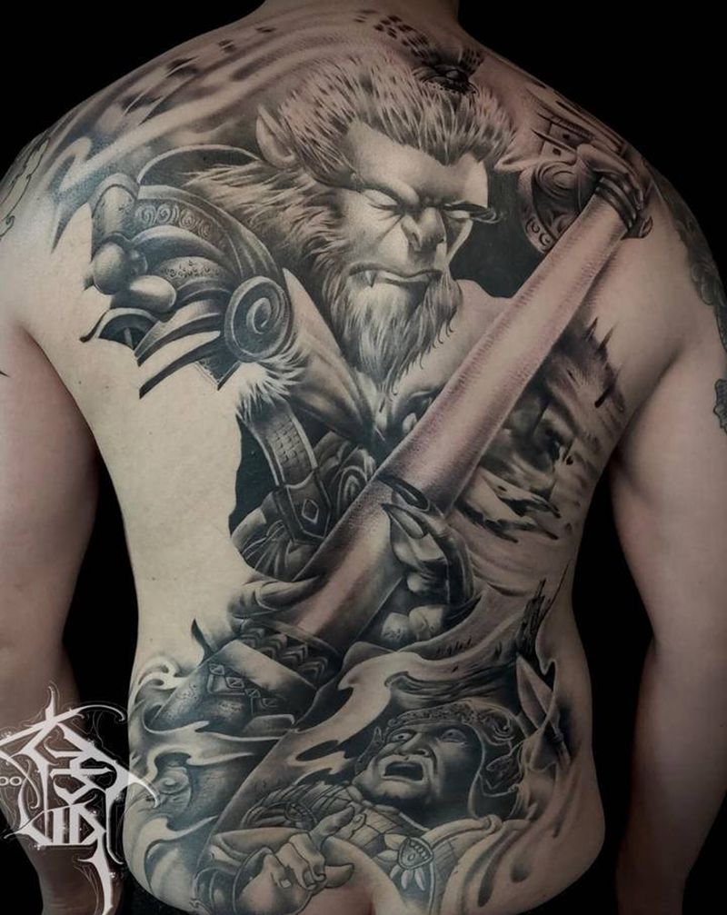 满背斗战圣佛纹身图片_背部欧美写实纹身图案