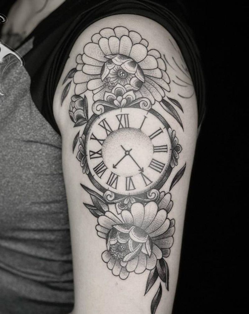 素花时钟纹身图片_手臂几何点刺纹身图案