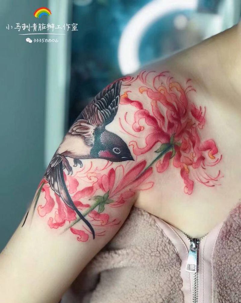 彼岸花开纹身图片_肩部纹身图案