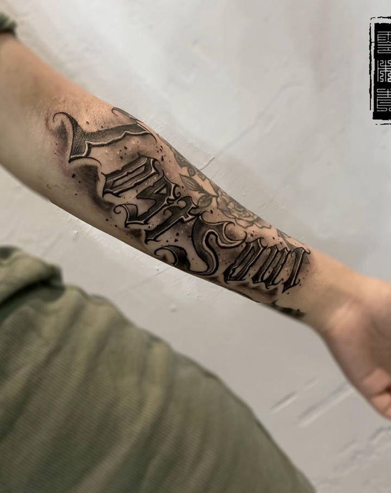 花体字纹身图片_手臂花体字纹身图案