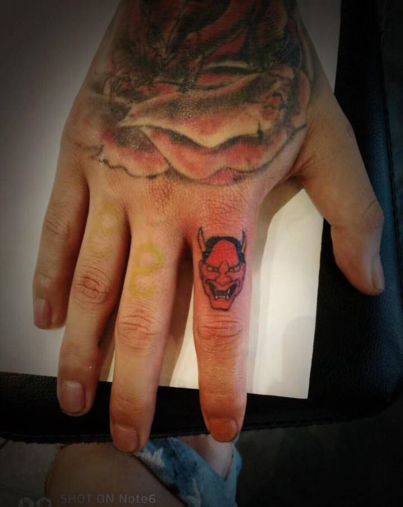 迷你般诺纹身图片_手臂纹身图案