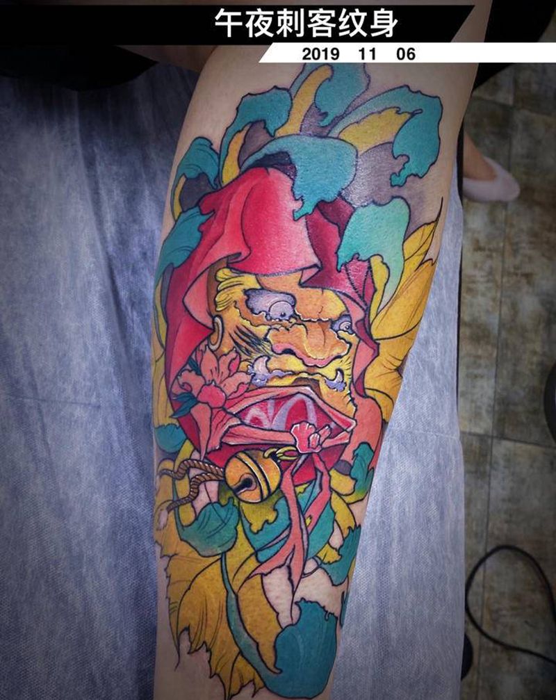 达摩蛋纹身图片_腿部脚部新传统纹身图案