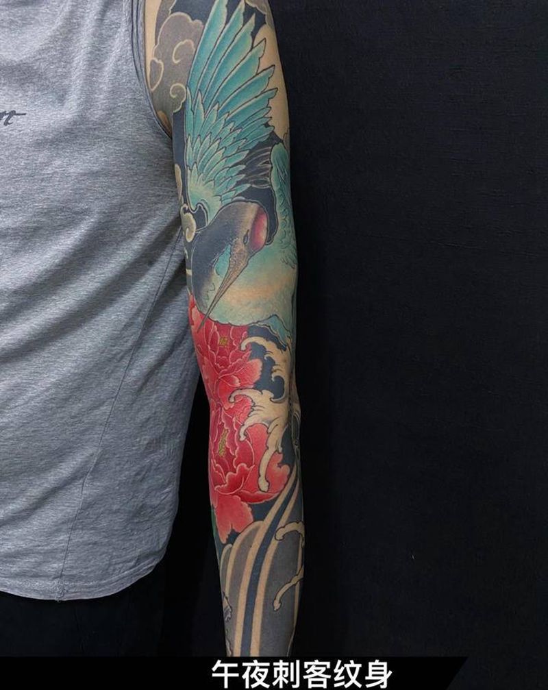 仙鹤纹身图片_手部手臂新传统纹身图案