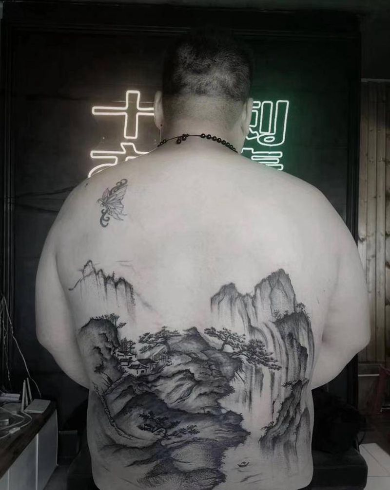 山水遮盖纹身图片_水墨纹身图案