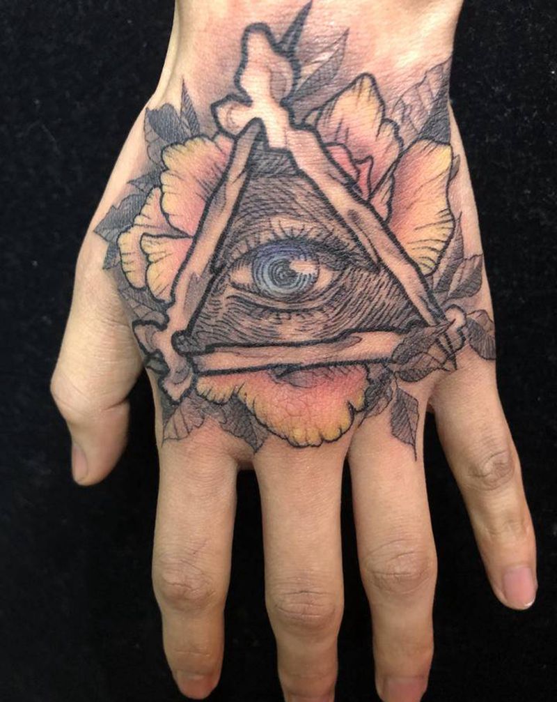 原创 上帝之眼纹身图片_手部纹身图案