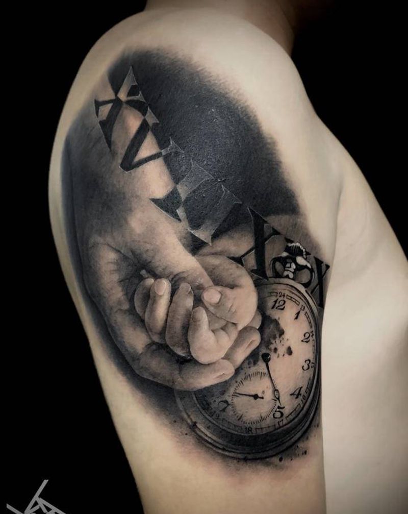 遮盖纹身图片_手臂欧美写实表手拉手照片纹身图案