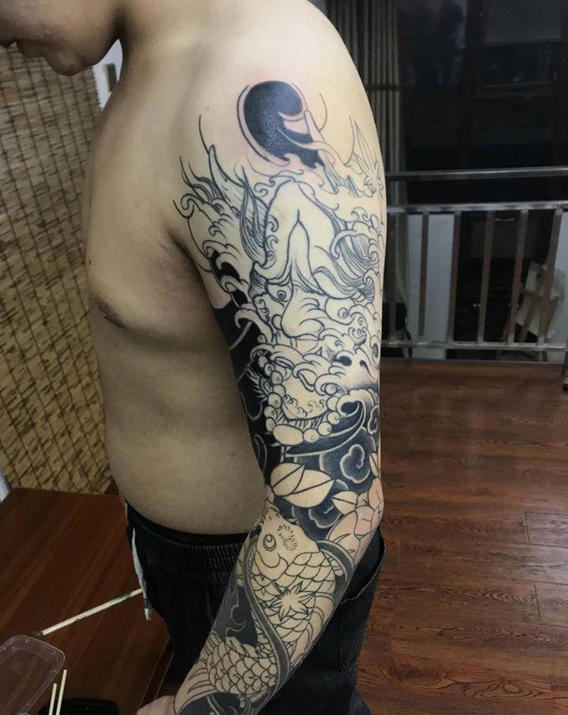 花臂纹身图片_手臂老传统纹身图案