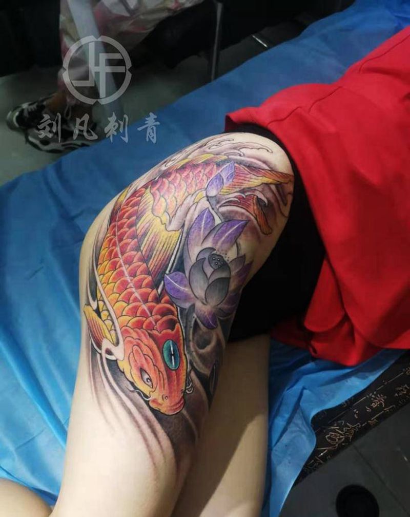 鱼纹身图片_腿部新传统鱼纹身图案