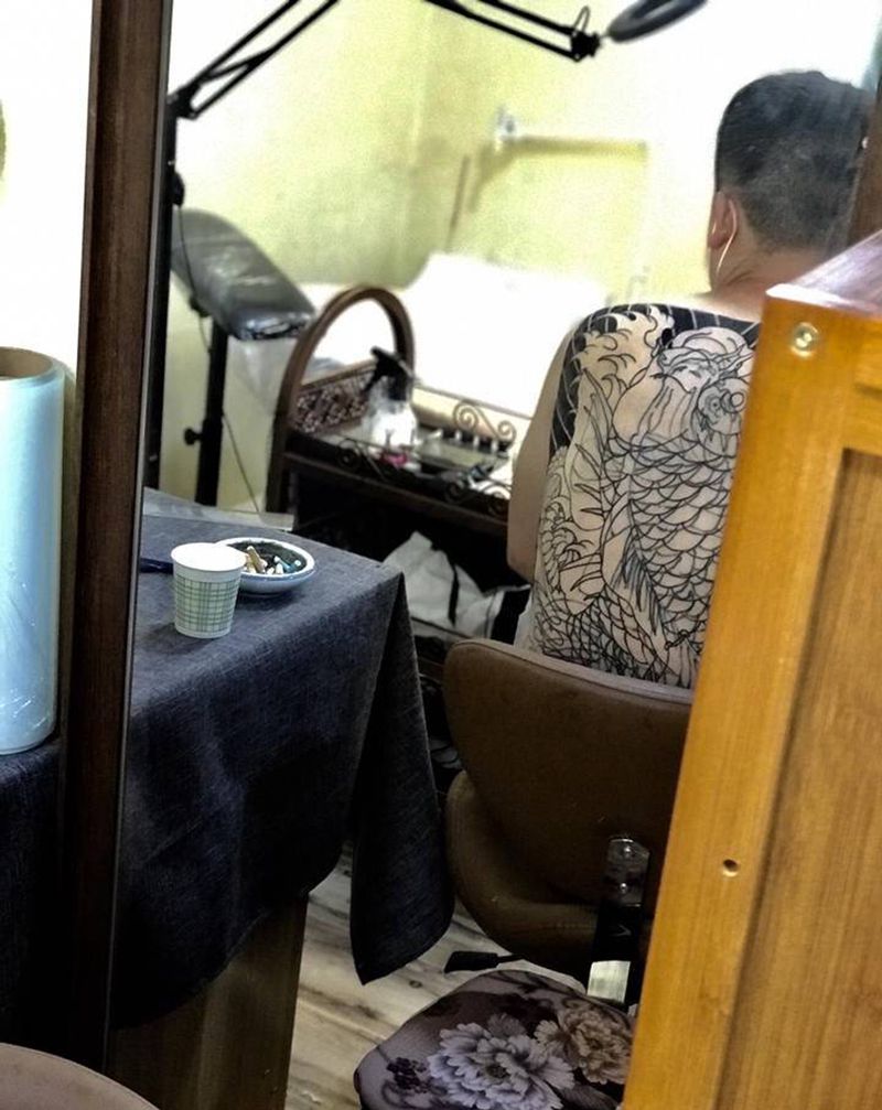 老传统满背修改遮盖纹身图片_背部老传统纹身图案