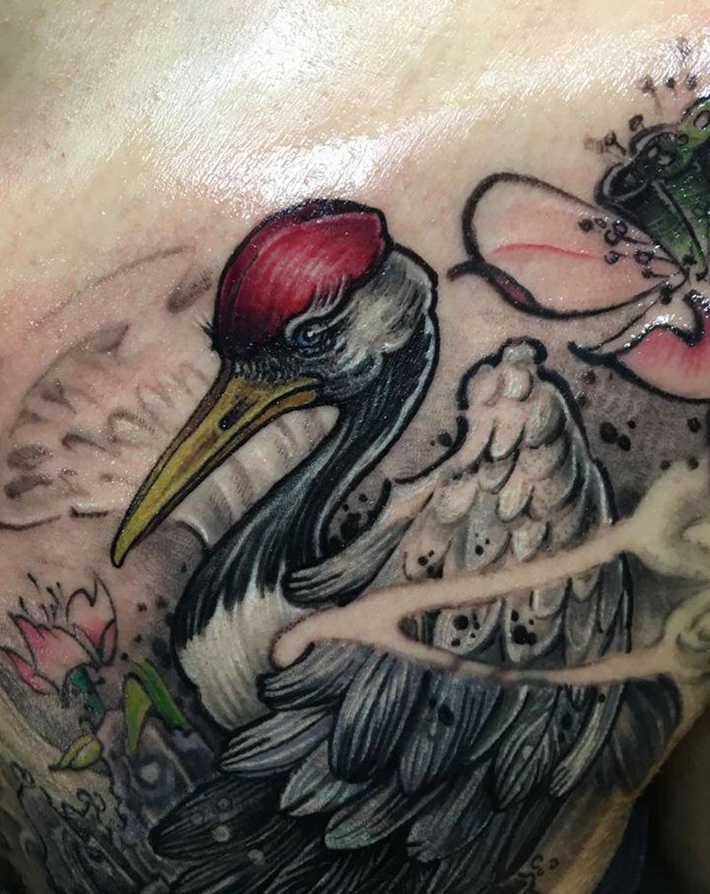 旧纹身修改，鹤纹身图片_胸部新传统水彩鹤纹身图案