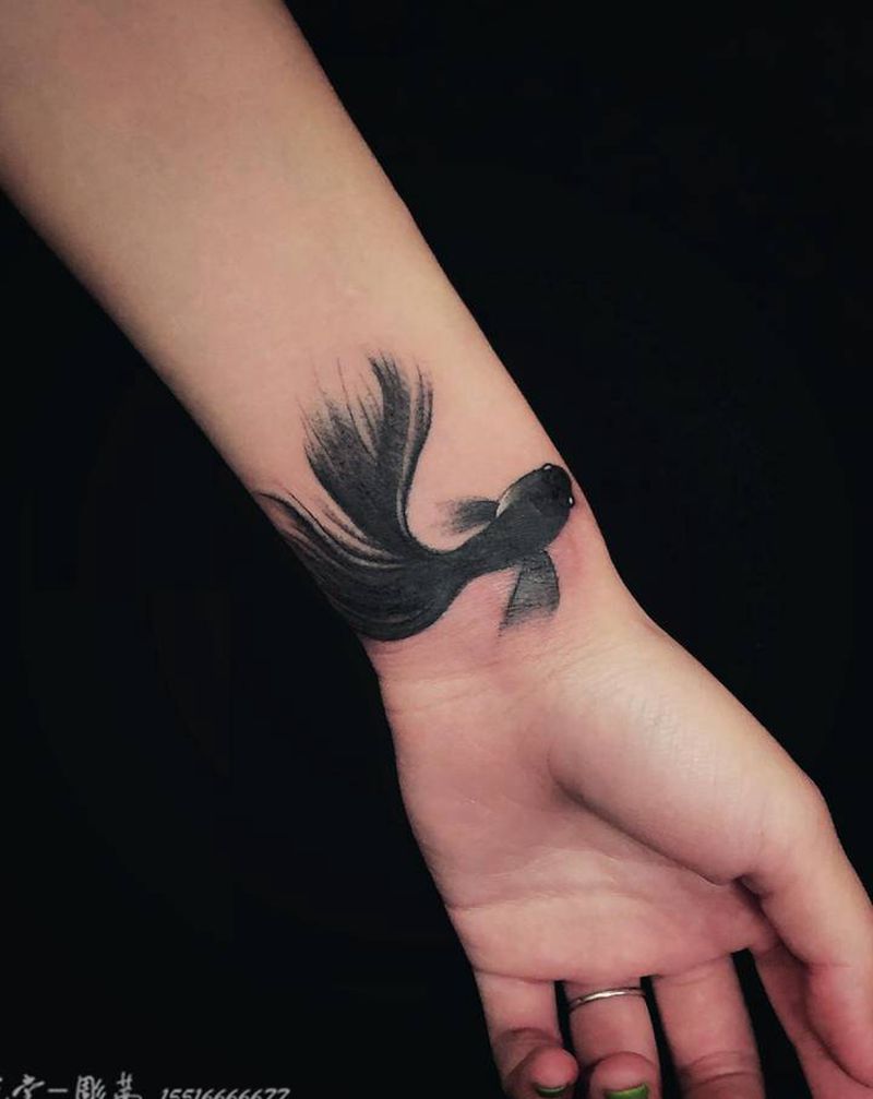 彫茜覆盖～纹身图片_水墨纹身图案