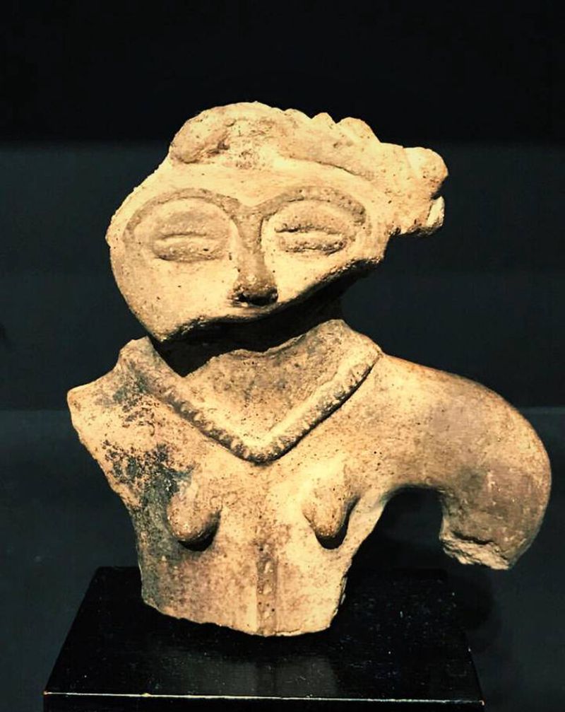 一个人 让疯子也看不顺眼了 他纹身图片_老传统纹身图案