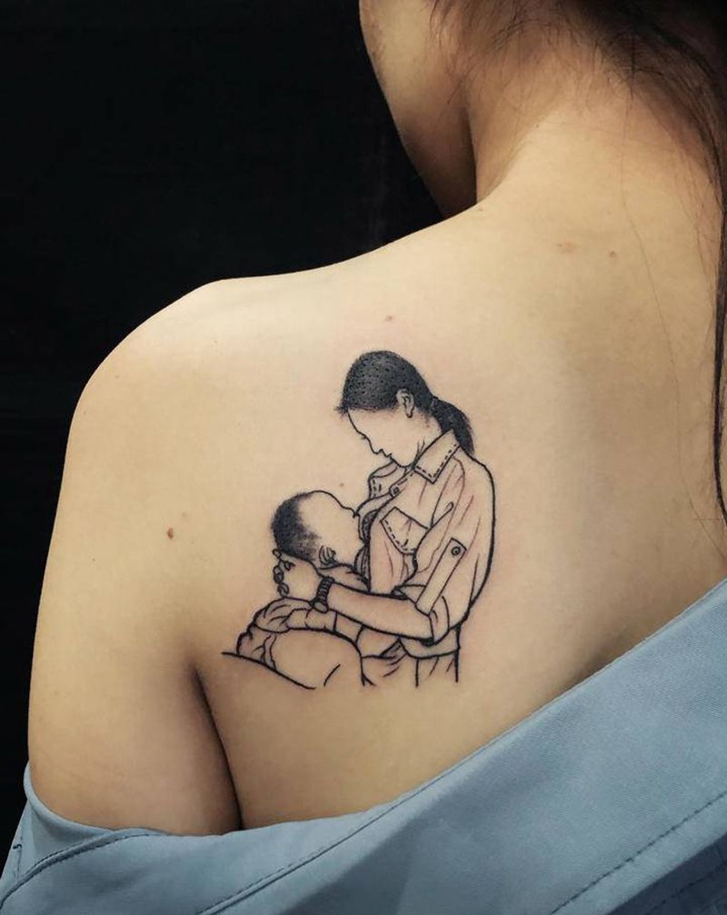 《哺育》纹身图片_背部纹身图案