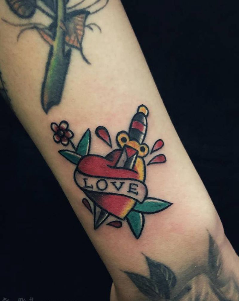 彫茜作品纹身图片_Old School纹身图案