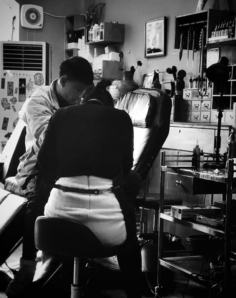 彫茜工作花絮纹身图片_老传统纹身图案