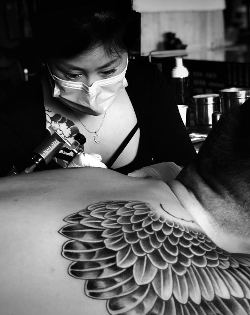 彫茜工作花絮～纹身图片_老传统纹身图案