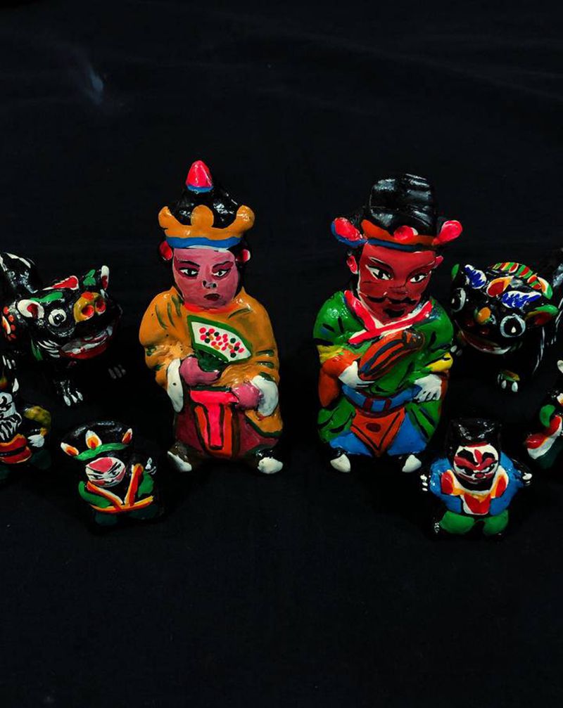 谢谢师兄带的泥偶 喜欢～[耶]纹身图片_老传统纹身图案