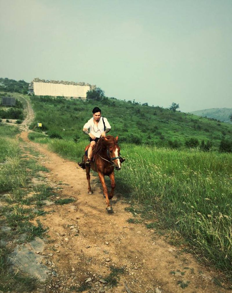 上山放马适合我 吹着秋风 撒着纹身图片_老传统纹身图案